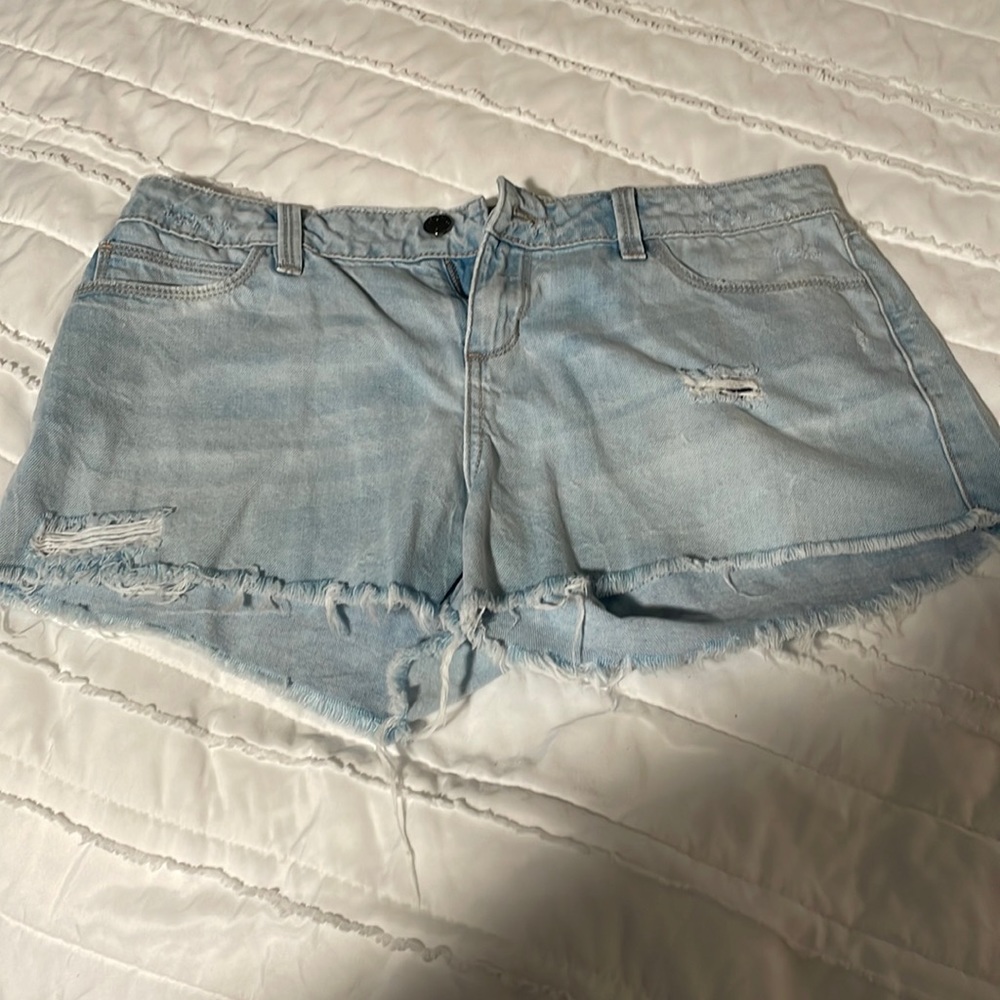 GUESS distressed shorts